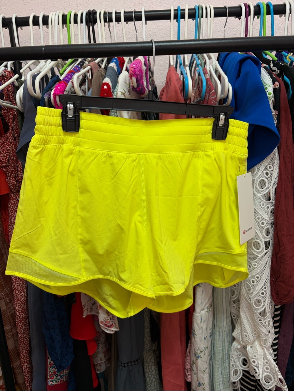 lululemon athletica Neon Yellow Hotty Hot HR Short 4”